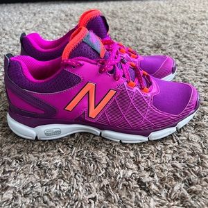 New Balance Womens 813 WX813PK3 Purple Violet Lace Up Running Shoes Size US 6